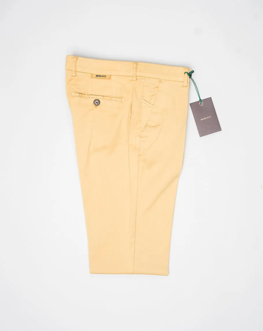 Berwich Morello Pants Desert