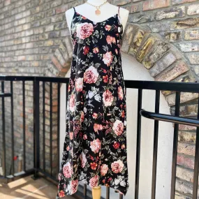 Black Floral Days Maxi Dress