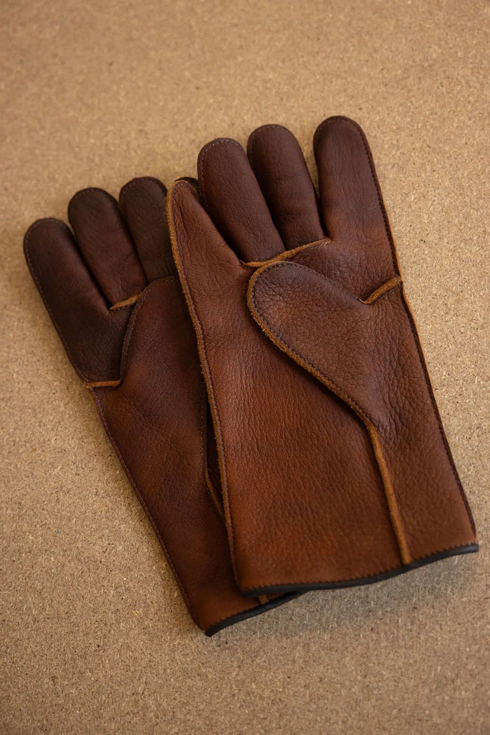 Buzzard Gloves Tan