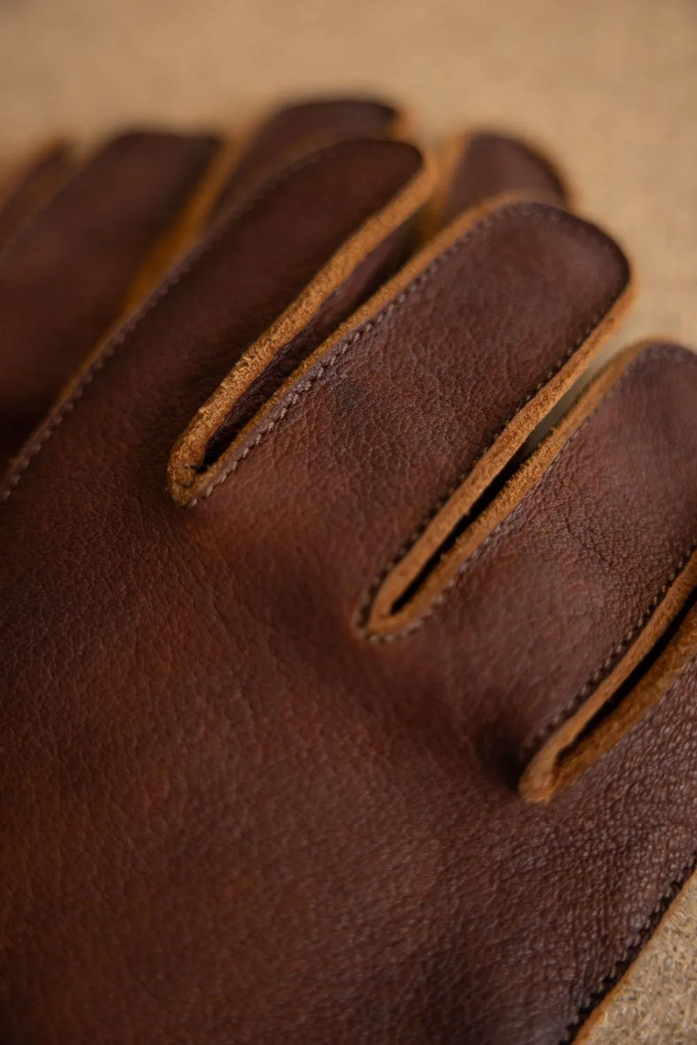 Buzzard Gloves Tan