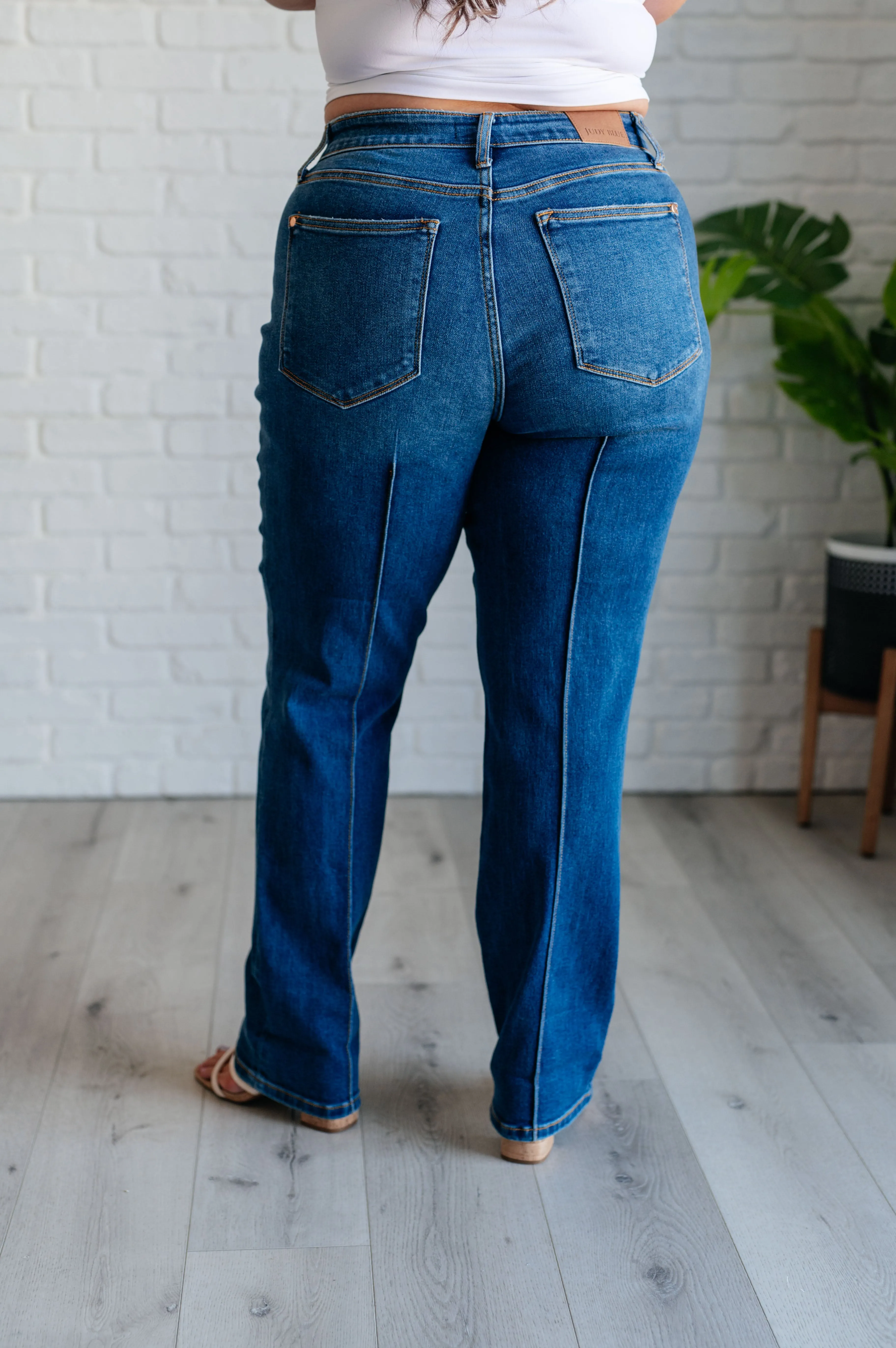 Campbell Center Seam Detail High Rise Straight Jeans