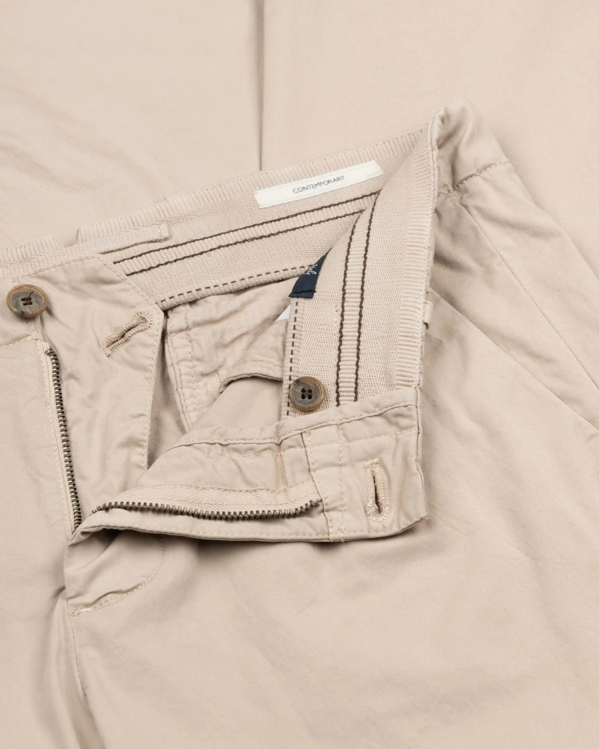 Cotton Chinos by MYTHS