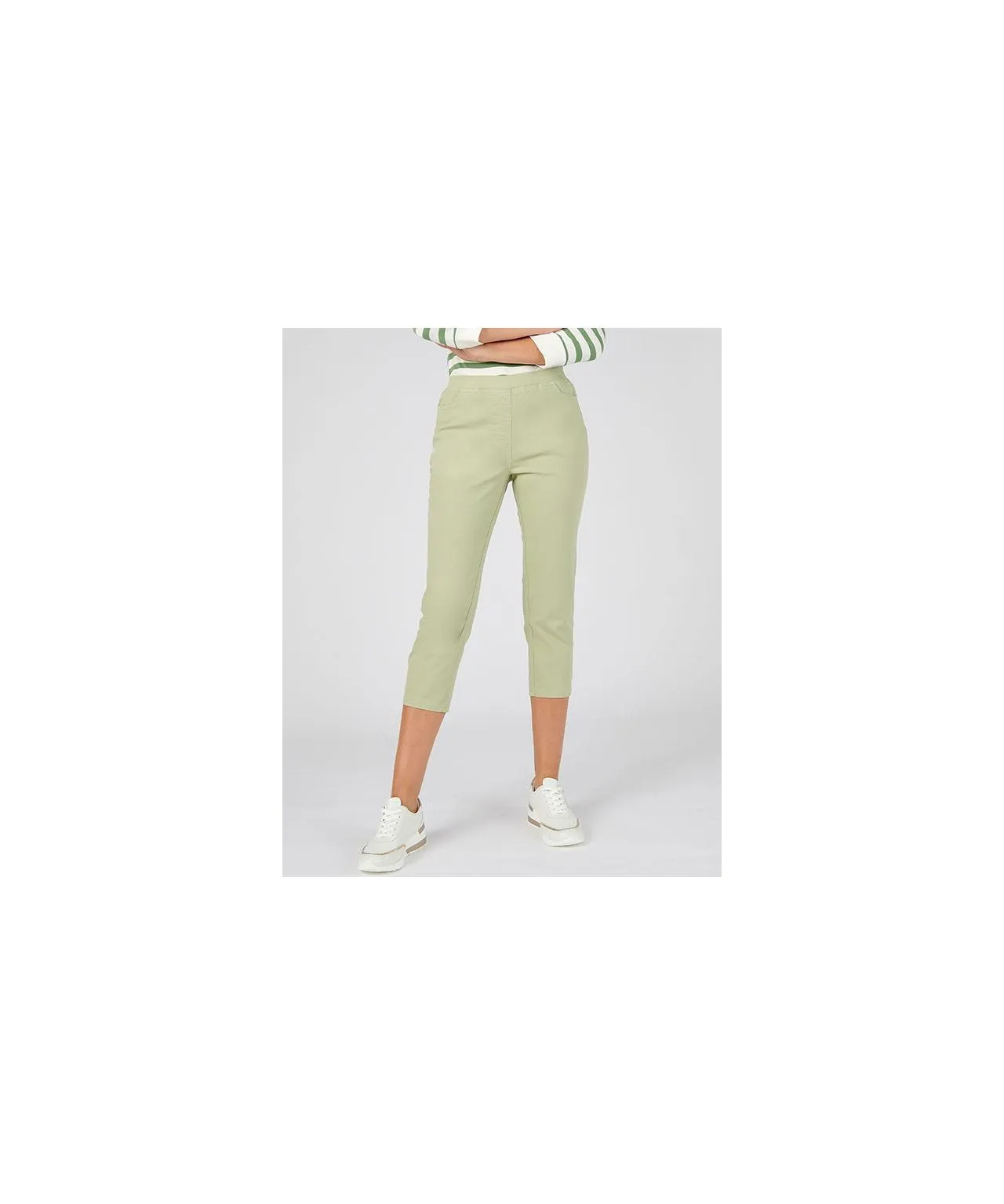 Cotton Blend Pull-on Capri Pants