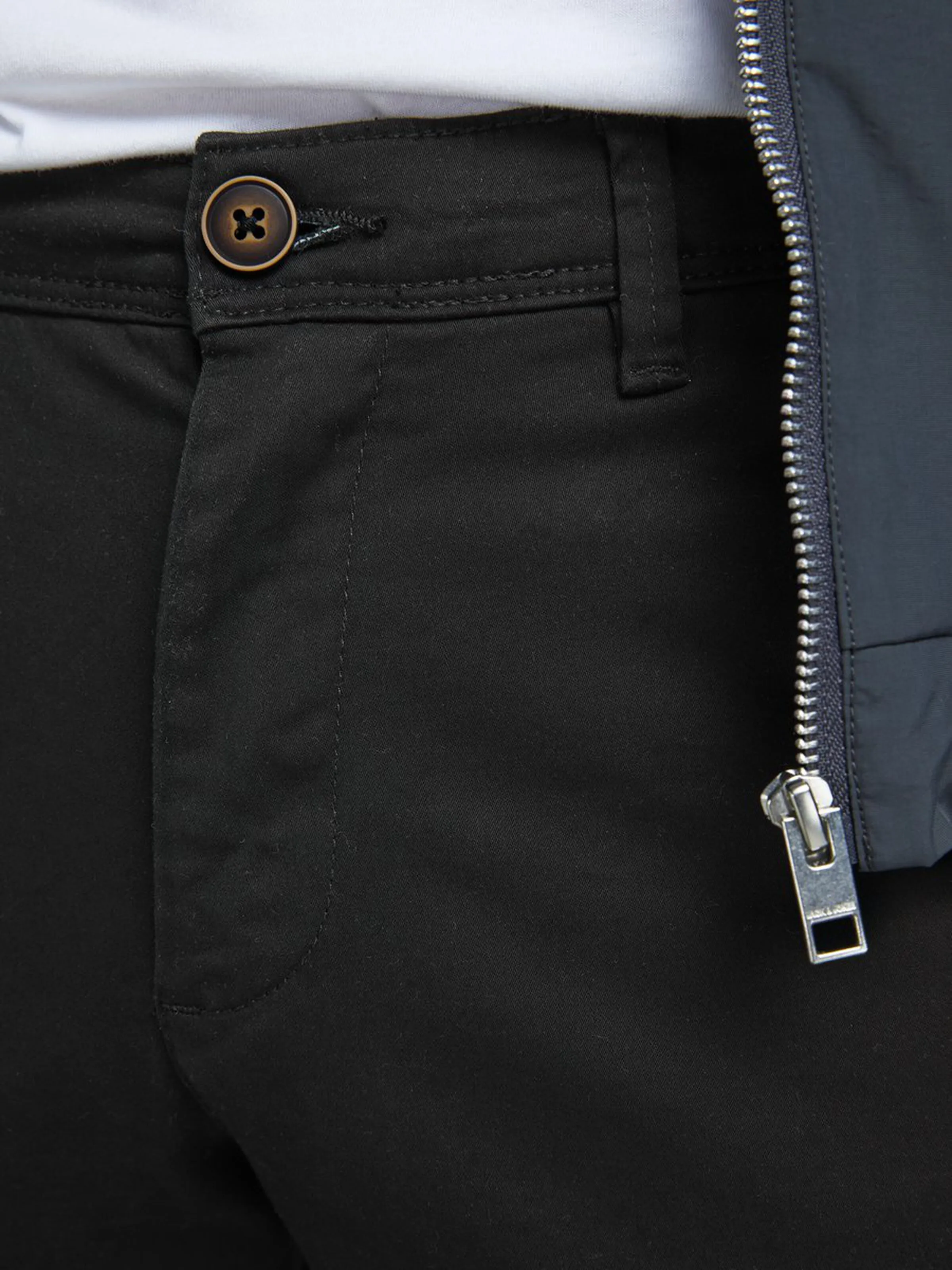 Jack & Jones Slim Fit Chinos in Black