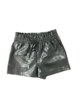 Olivaceous Shorts Size M