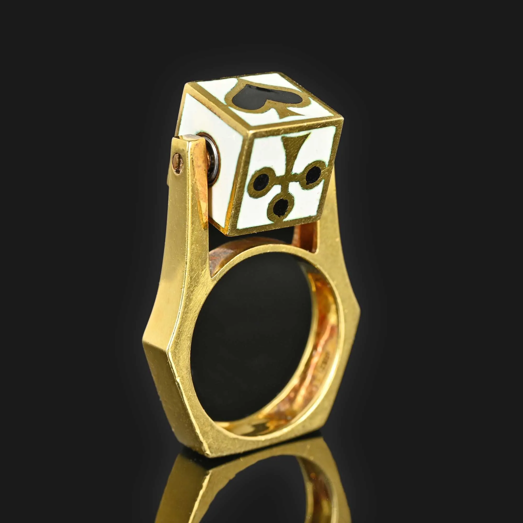 18K Gold Spinner Ring with Playing Card Design;