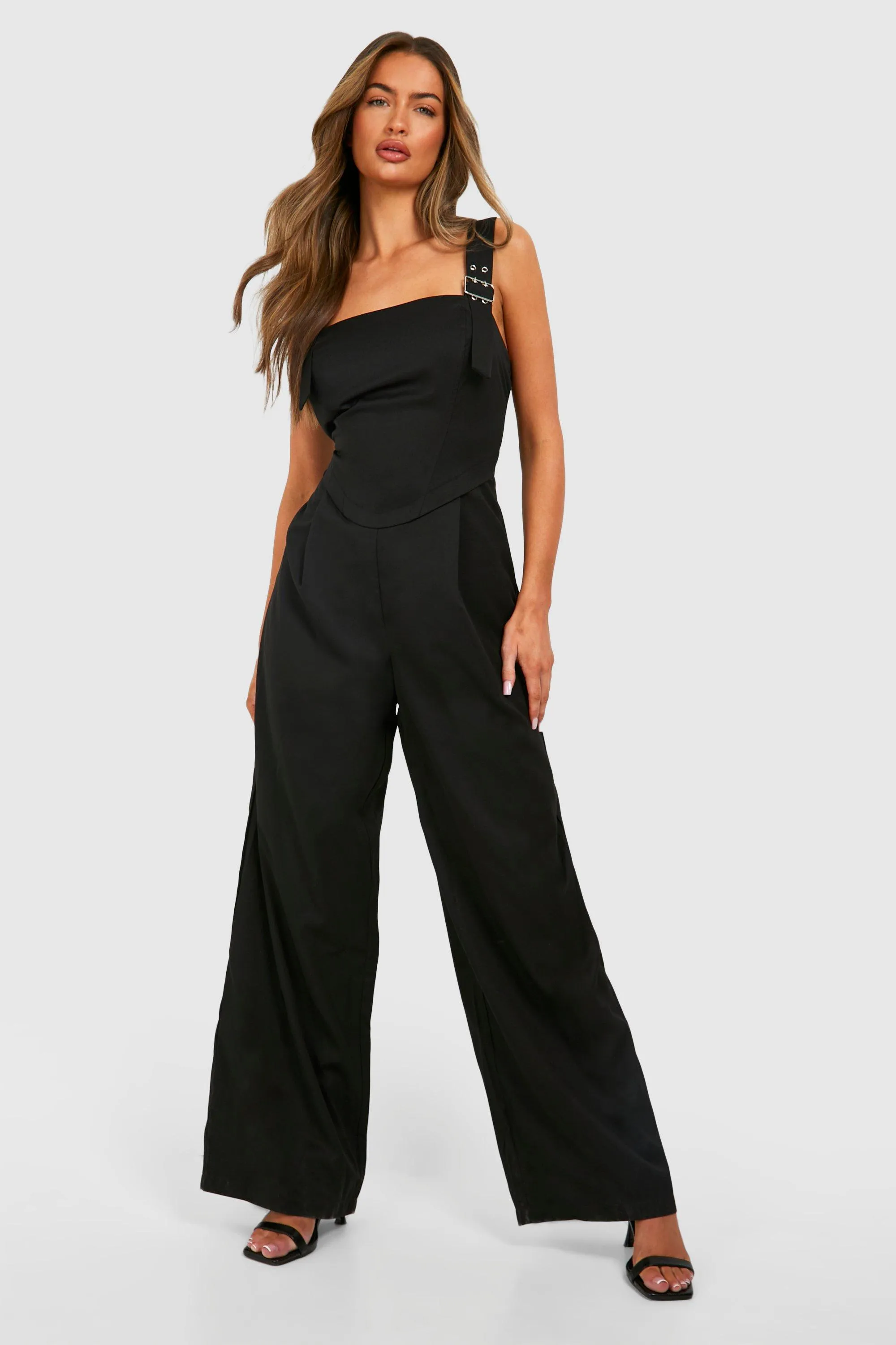 Trendy Utility Jumpsuit with Buckle Straps