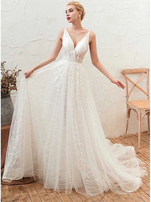 Tulle V-neck Long Wedding Dress with Applique, WD0465