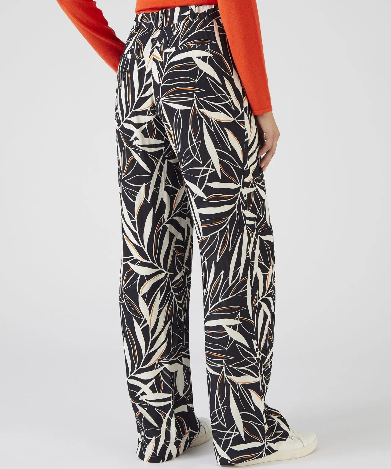 Black Leaf Print Wide-Leg Trousers