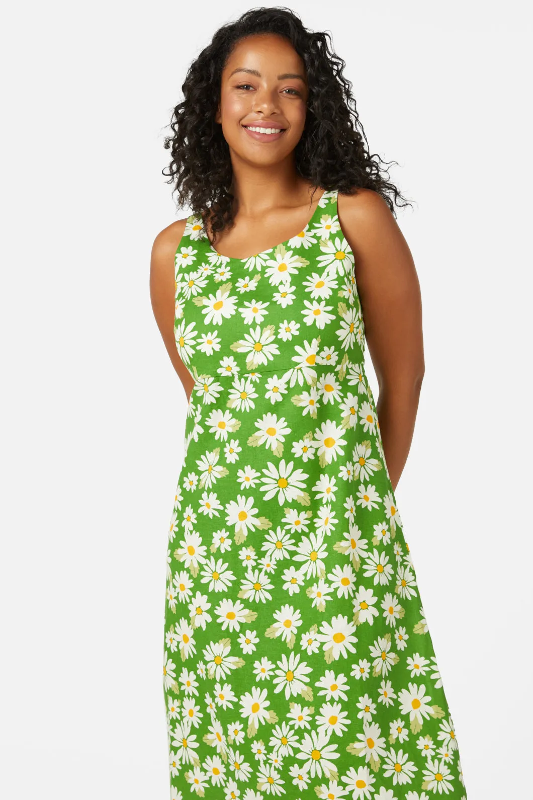 Playful Daisy Print Midi Dress