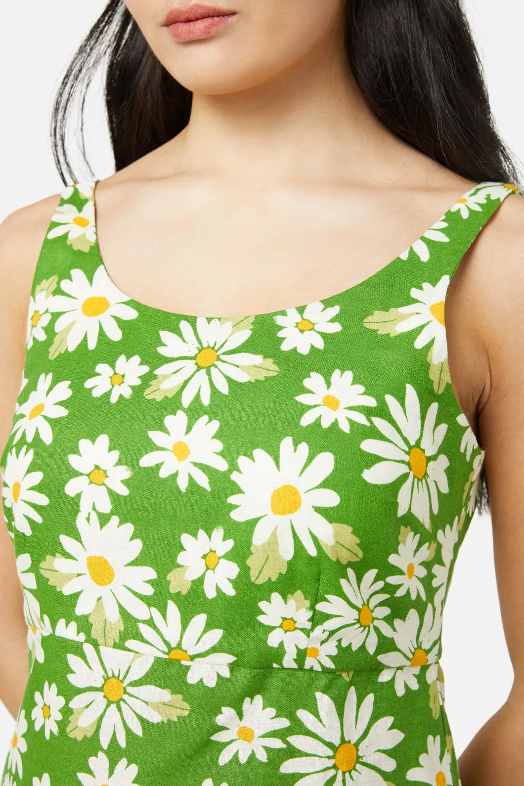 Playful Daisy Print Midi Dress